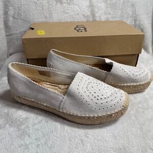 UGG Womens Shoes Size 8 Beige Heidi Perf Espadrilles 100981 Suede Slip On Logo